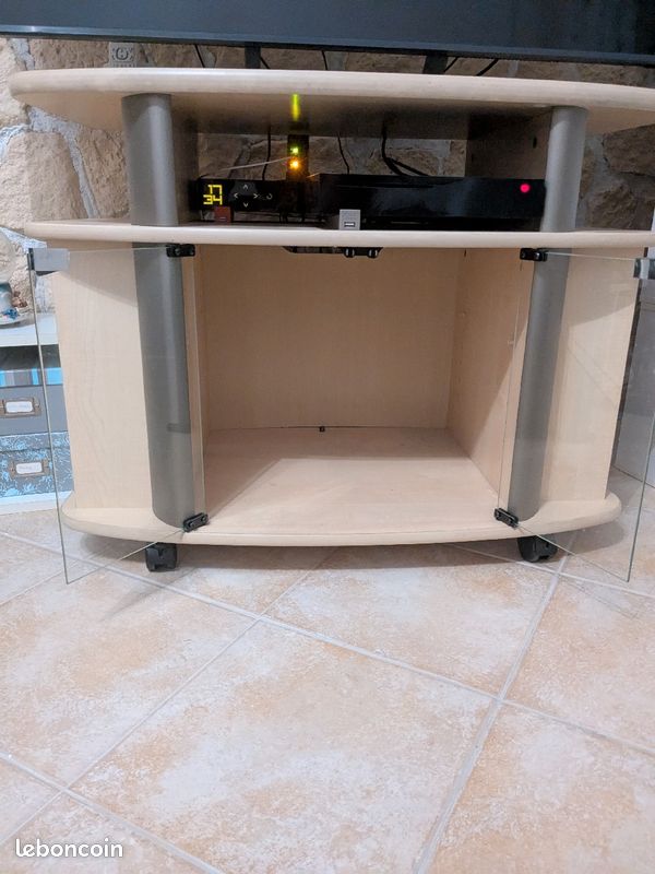 Meuble télé (image 1)