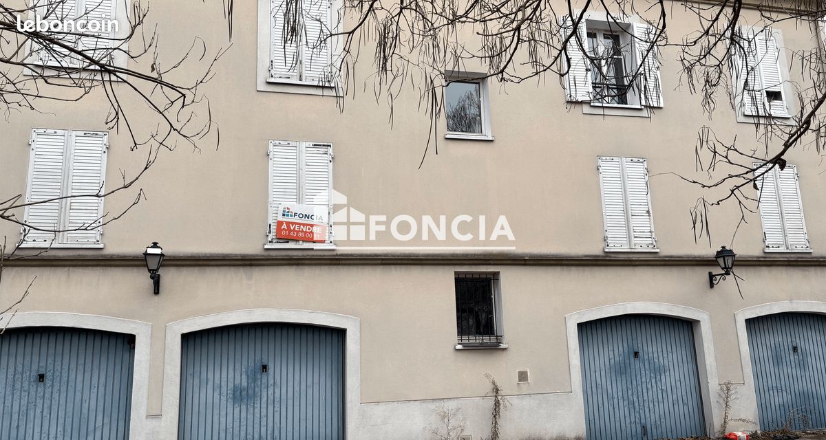 Appartement 1 pièce 28 m² · à Limeil-Brévannes · 28 m² · 123 000 €