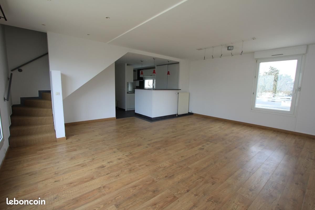 Appartement 3 pièces 91 m² · à Le Plessis-Robinson · 91 m² · 1 839 €