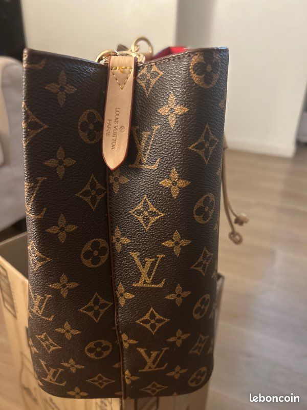 Sac seau femme Accessoires Bagagerie