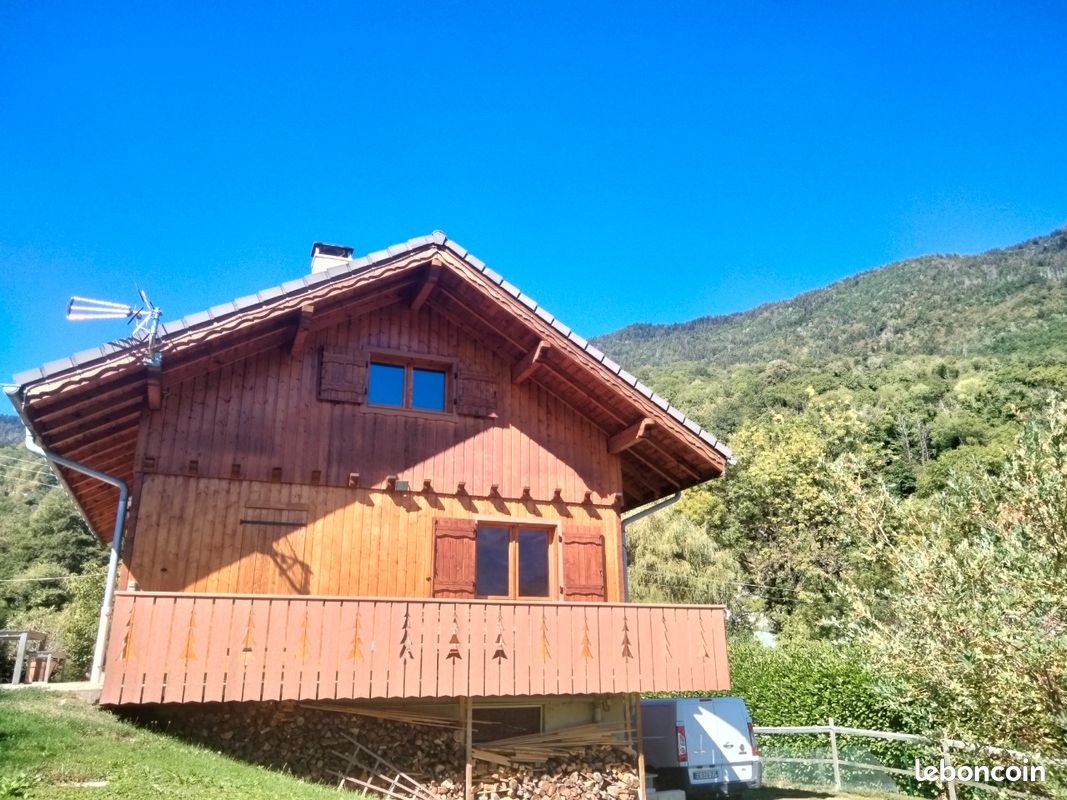 Maison 4 pièces 100 m² · à Saint-Georges-d'Hurtières · 100 m² · 400 000 €