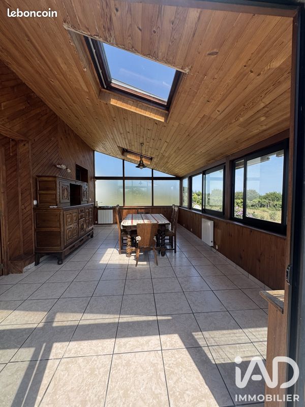 Maison 5 pièces 99 m² · à Roscanvel · 99 m² · 238 000 €