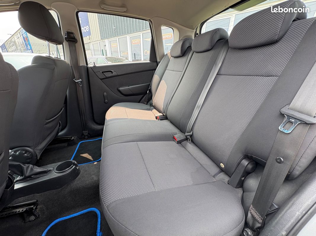 Chevrolet aveo 1.2 gpl 80ch - climatisation - vitres av elec (image 11)