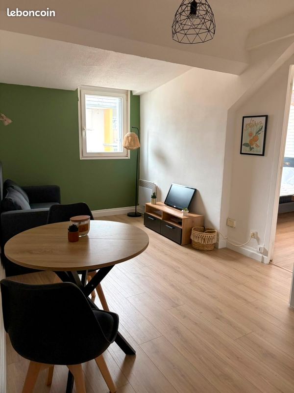 Appartement 2 pièces 28 m² · à Pau · 28 m² · 550 €