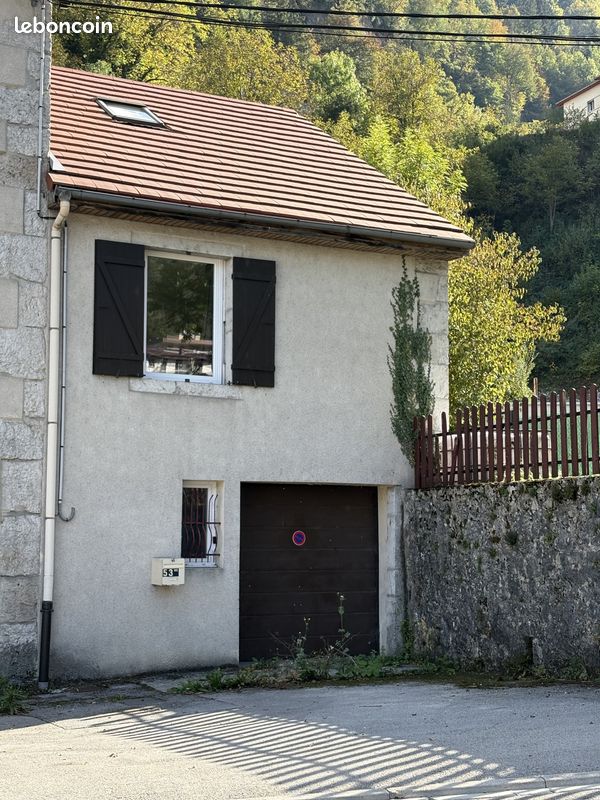 Maison 2 pièces 52 m² · à Saint-Claude · 52 m² · 695 €/mois