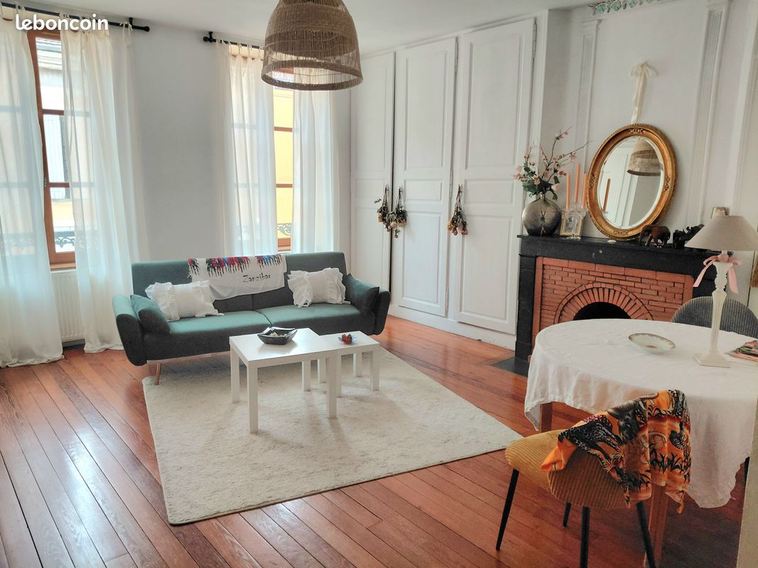 Appartement 3 pièces 84 m² · à Louhans · 84 m² · 800 €