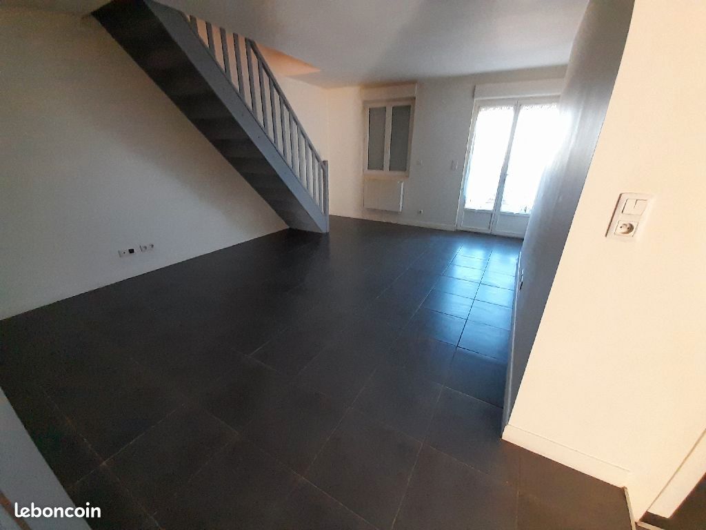 Appartement 5 pièces 108 m² · à Bosquel · 108 m² · 847 €