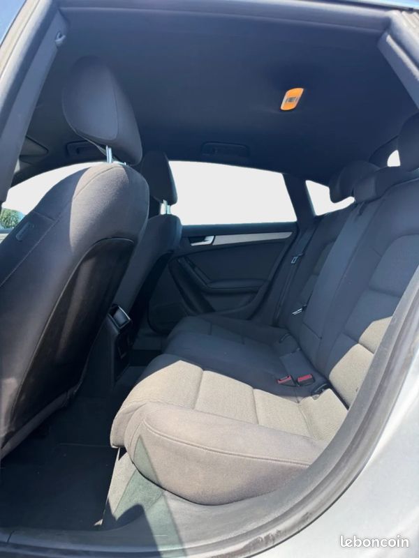 Audi A5 Sportback 3.0 V6 TDI 204ch Multitronic Ambiente GPS Xénon Radar AR (image 8)