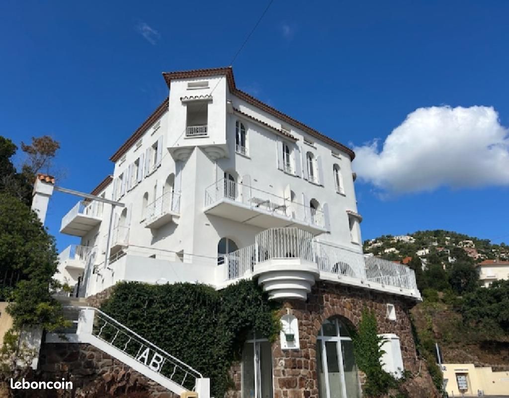 Appartement 3 pièces 58 m² · à Saint-Raphaël · 58 m² · 1 500 €/mois