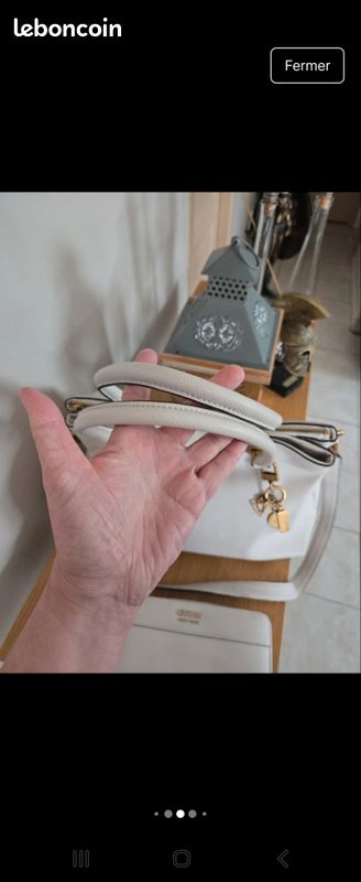 Sac a main et portefeuille guess (image 11)