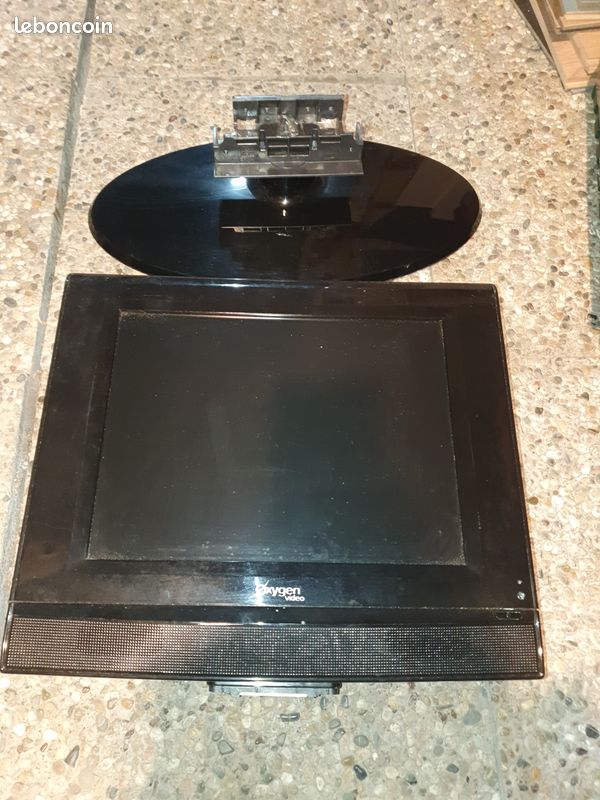Petite TV LCD 14 pouve avec TNT (image 1)