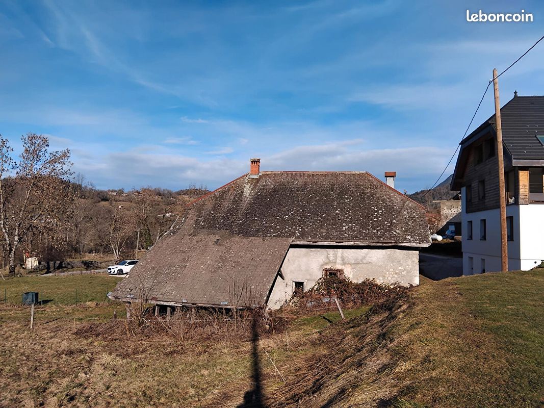 Grange 1 pièce 130 m² (image 5)