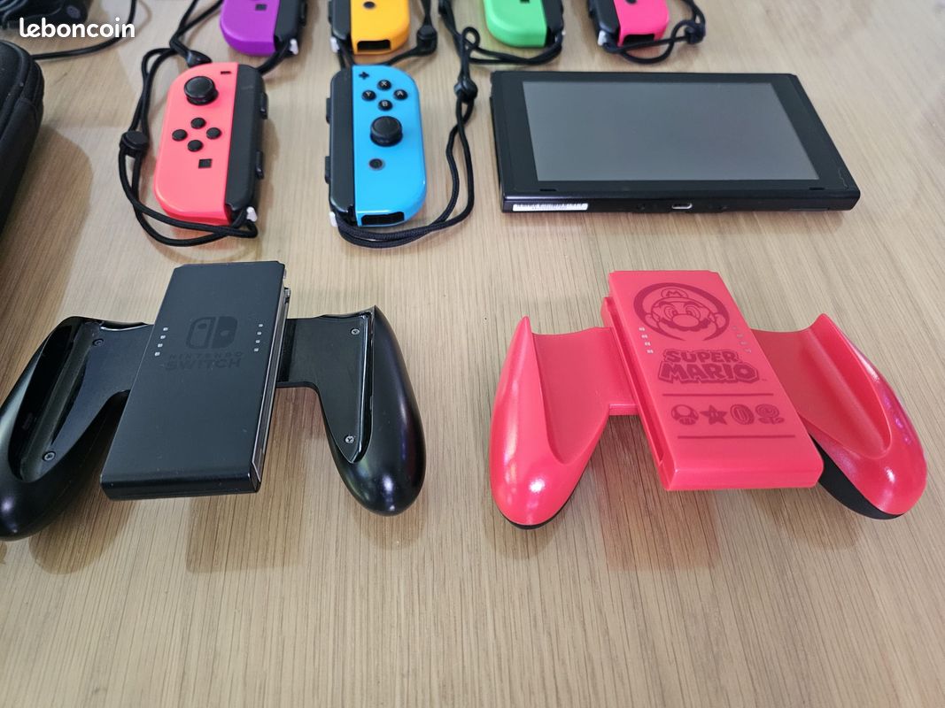 Pack Nintendo Switch V1 (Non-OLED) + 3 paires de Joy-Con + accessoires - lot complet (image 6)