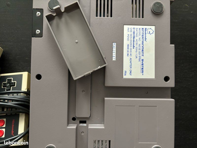 Console Nintendo nes + 2 manettes officielles (image 9)