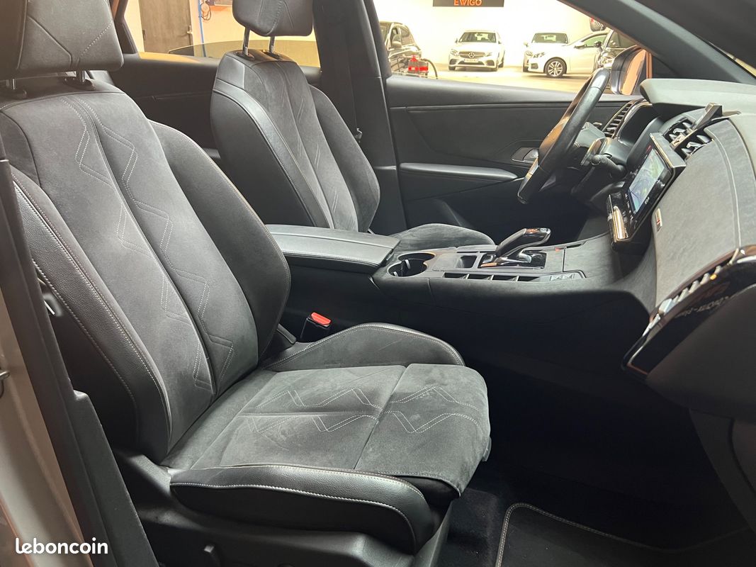 DS DS 7 CROSSBACK 1.2 PURETECH 130Ch PERFORMANCE LINE BVA (image 22)