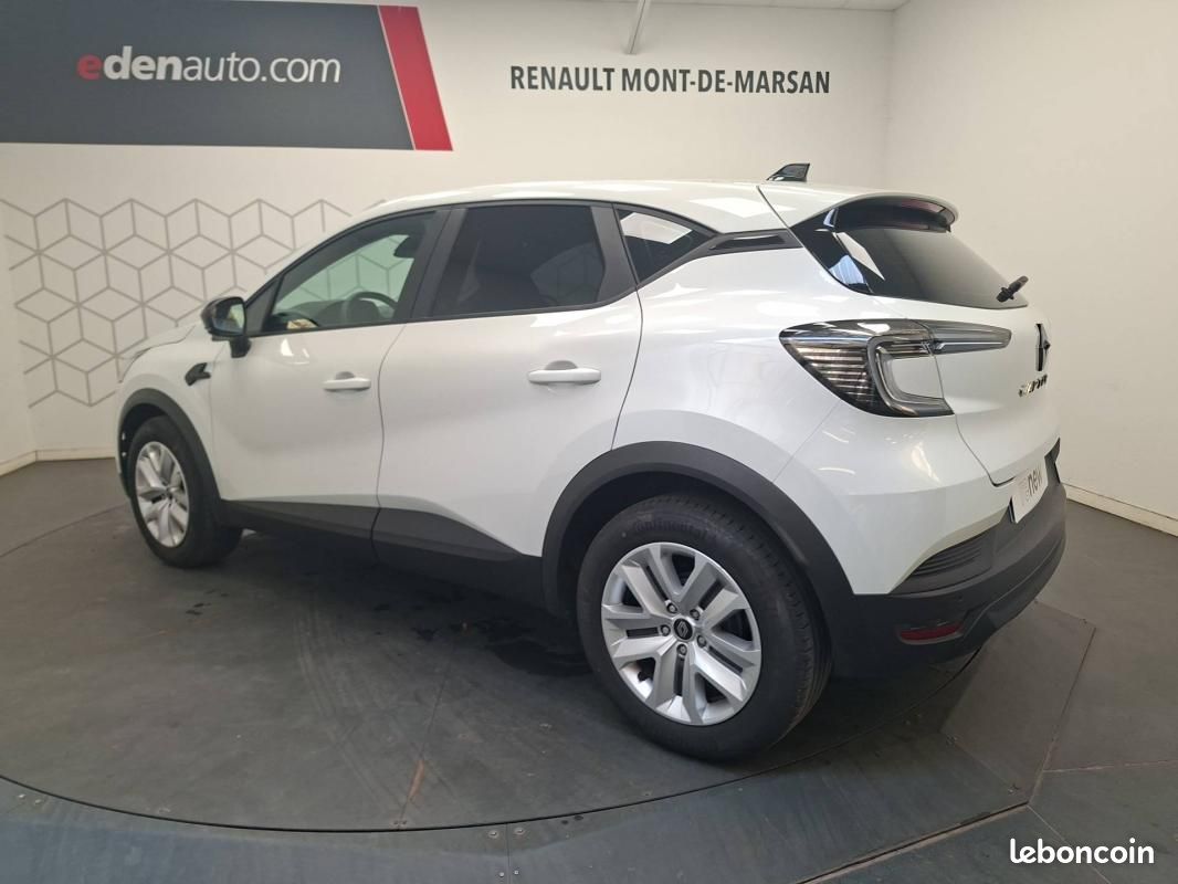 Renault Captur II mild hybrid 160 EDC Techno 5p (image 8)