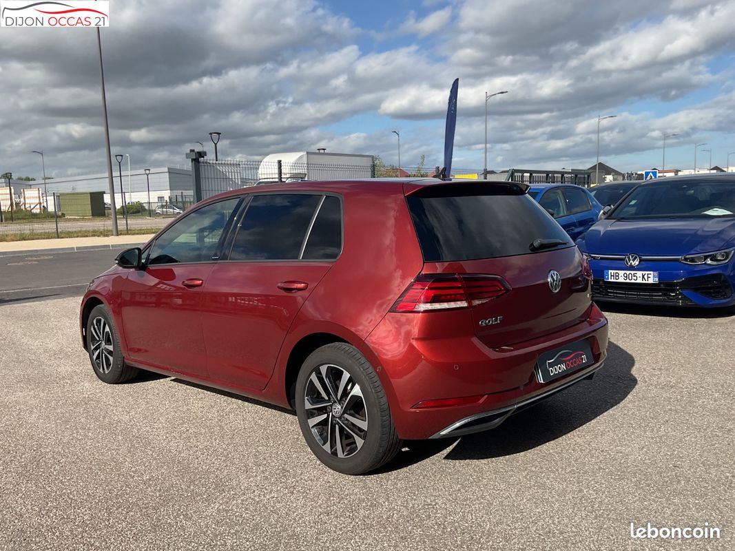 VOLKSWAGEN GOLF 2.0 TDI 150 FAP DSG7 Carat (image 7)