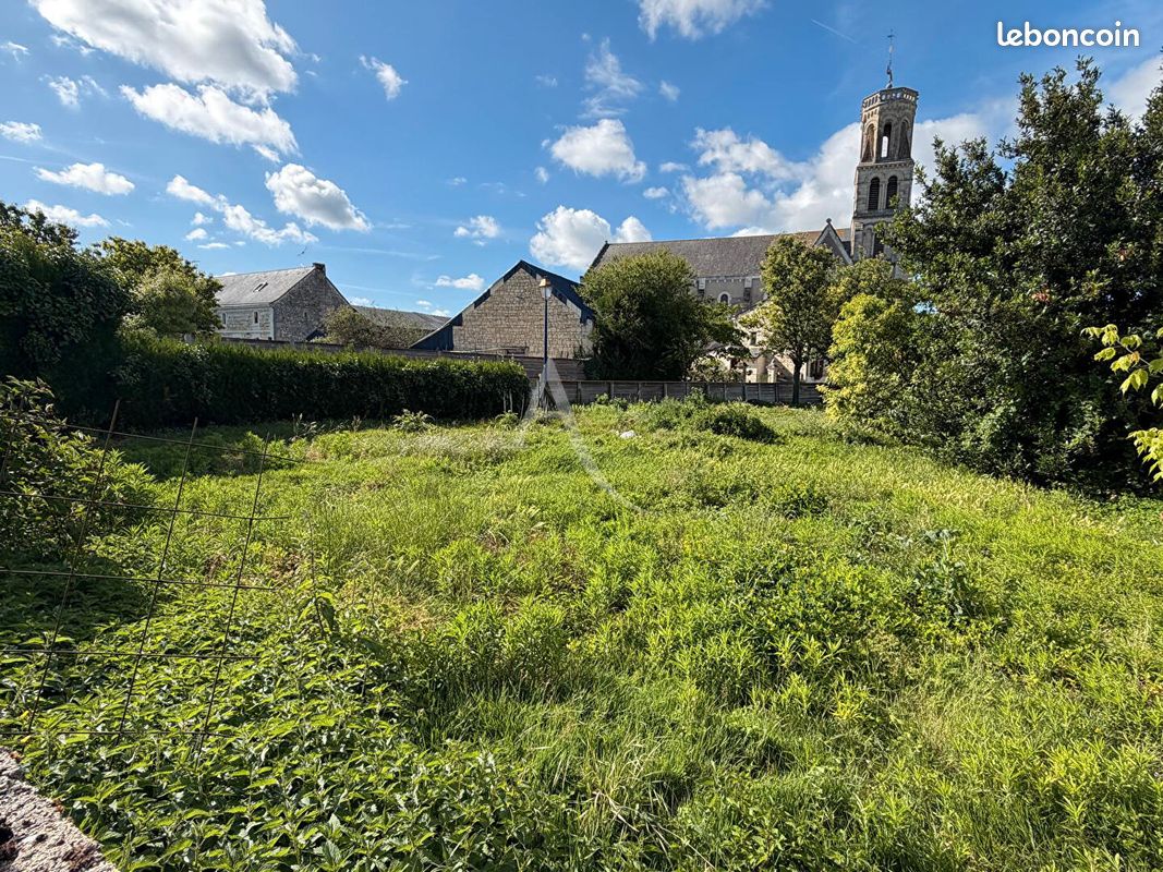 Terrain 427 m² · à Brissac Loire Aubance · 427 m² · 31 500 €