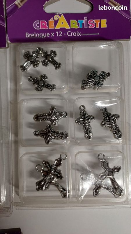 Lot de 12 boîtes de breloques (image 2)