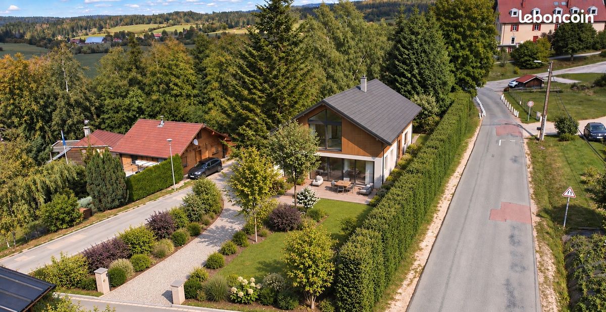 Terrain 739 m² · à Montperreux · 739 m² · 169 000 €