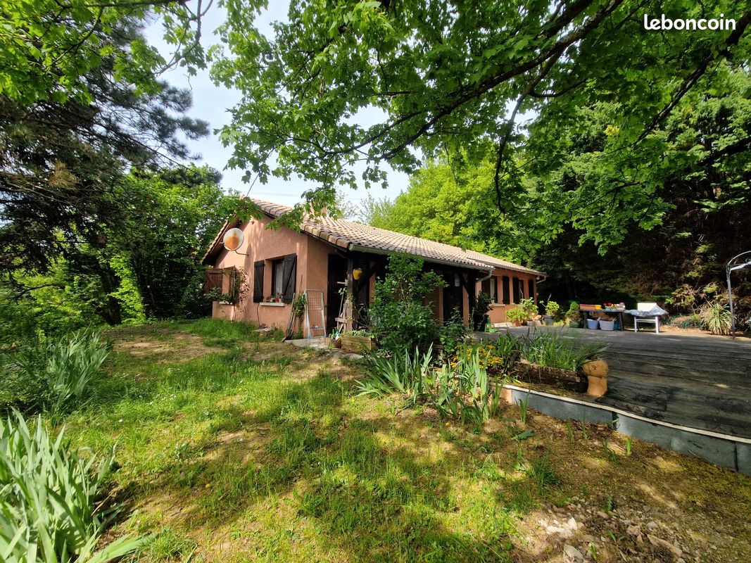 Maison 6 pièces 108 m² · à Chuzelles · 108 m² · 349 000 €