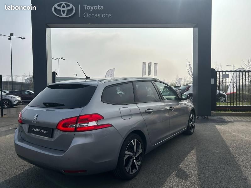 Peugeot 308 SW 1.2 PureTech 110ch E6.c S&S Style (image 3)