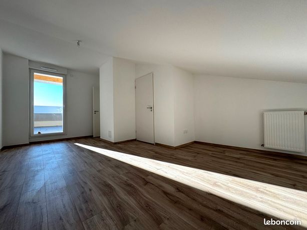 Duplex 4 pièces 120 m² — 8