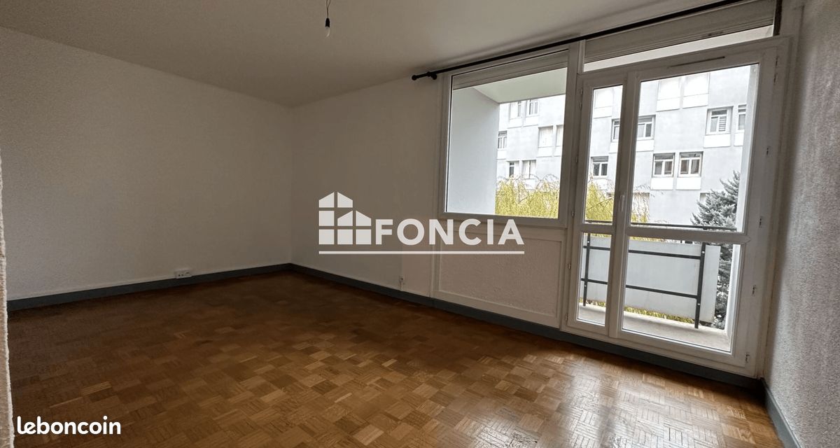 Appartement 3 pièces 57 m² · à Seyssinet-Pariset · 57 m² · 706 €/mois