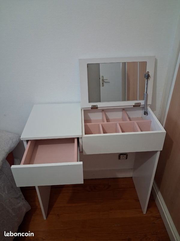 Coiffeuse (image 2)