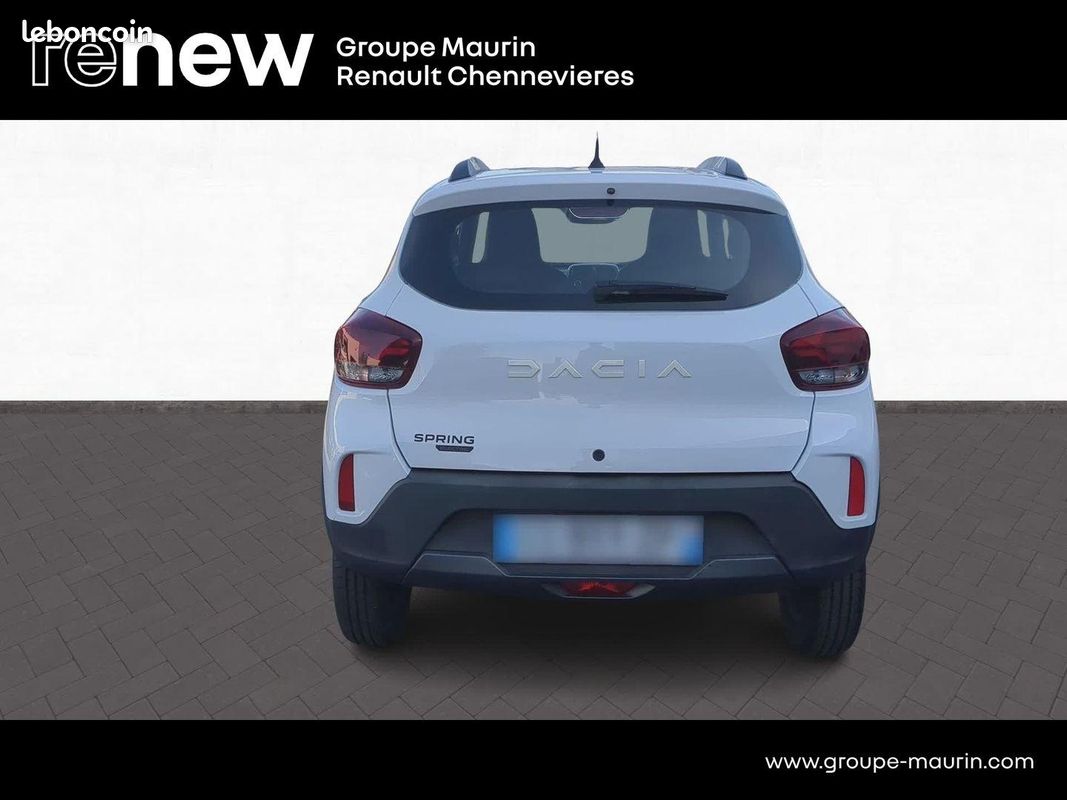 Dacia Spring 45ch Essential 23B (image 6)