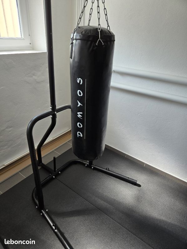 Sac de frappe pied/poing 50 kg adulte déjà rembourré Support