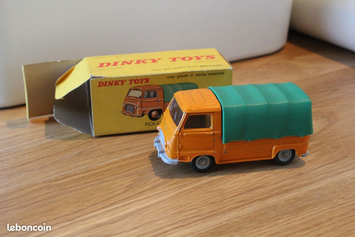 Dinky Toys - 563 – Pick-up Estafette Renault avec boîte - Collection