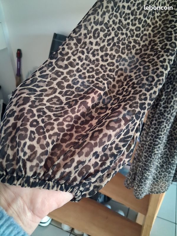 Robe (image 4)