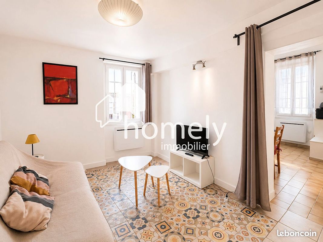 Appartement 1 pièce 28 m² · à Aix-en-Provence · 28 m² · 650 €/mois