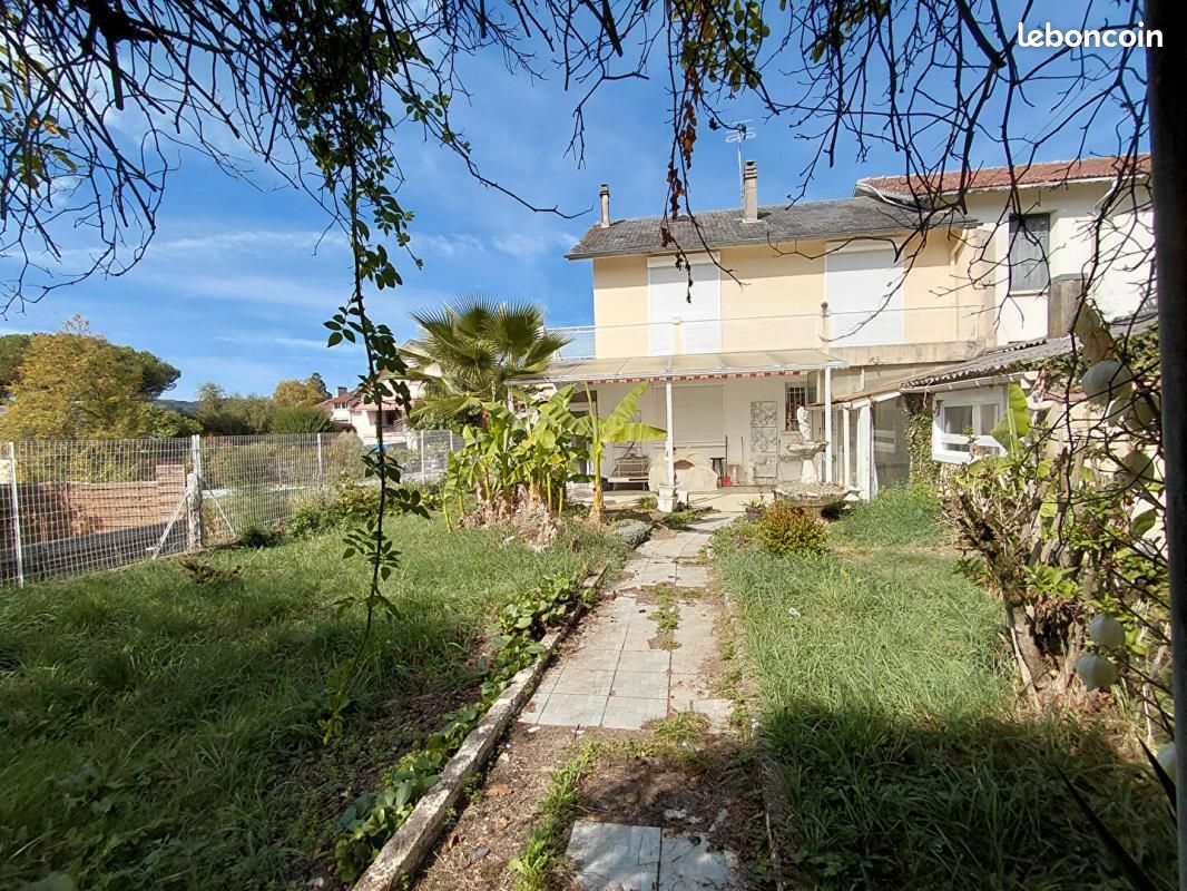 Maison 9 pièces 155 m² · à Bagnères-de-Bigorre · 155 m² · 150 500 €