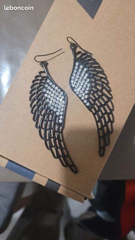Boucles d'oreilles ailes (image 1)