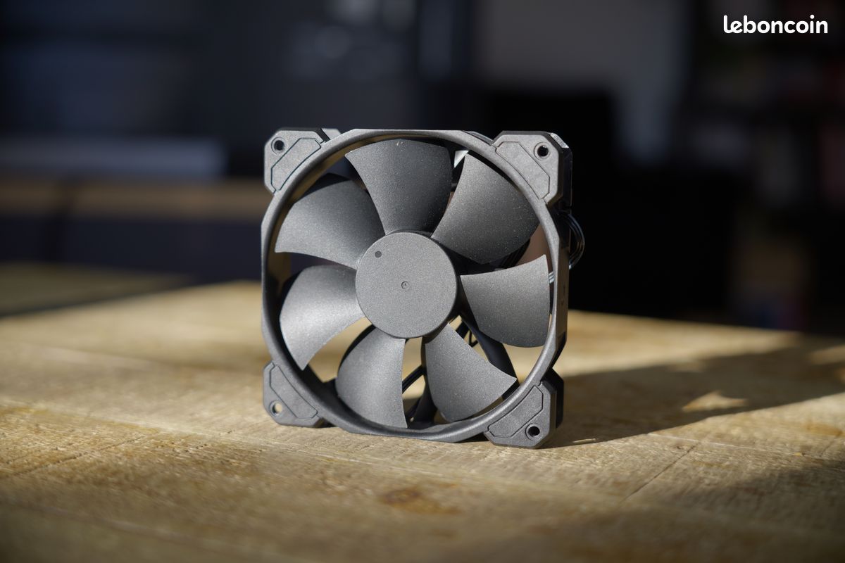 Ventilateur PC Corsair 120mm (image 1)