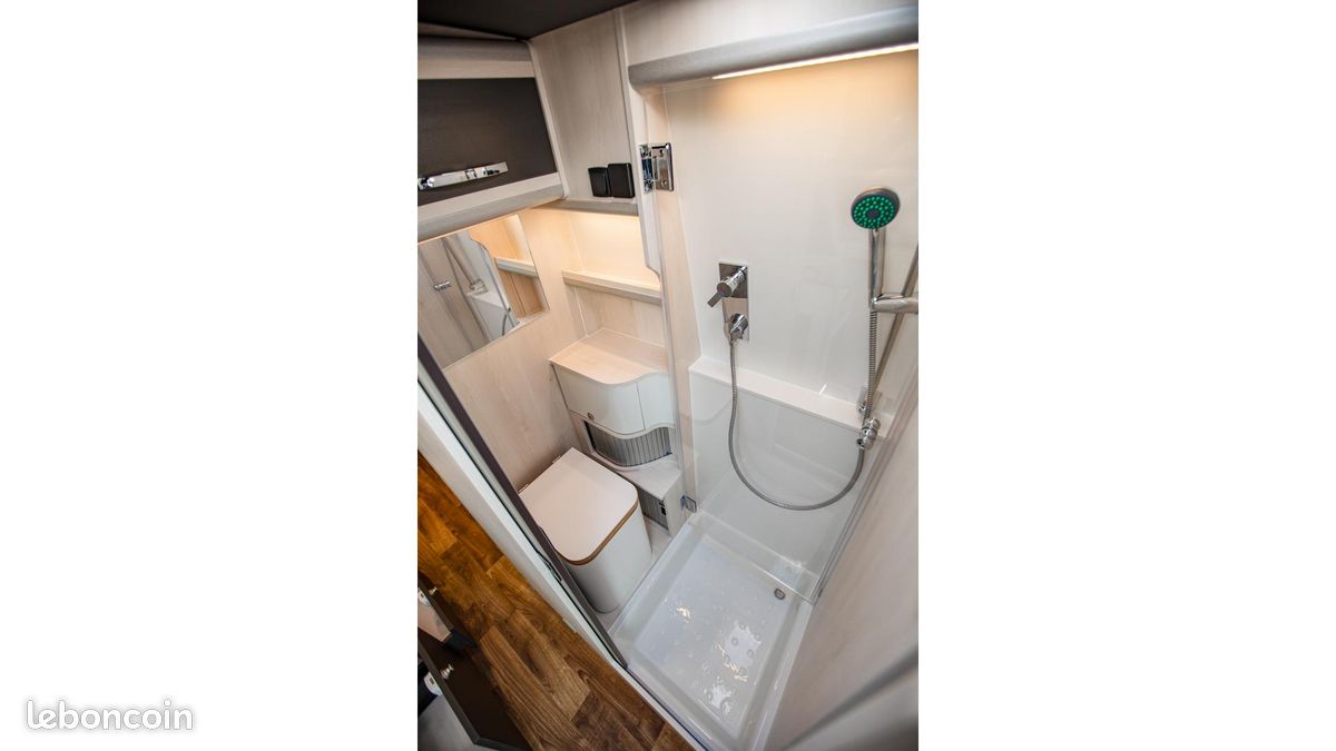 MEGAMOBIL MEGA CLASSIC 600 S LOUNGE MAN TGE 163 4X4 Boite AUTO (image 12)