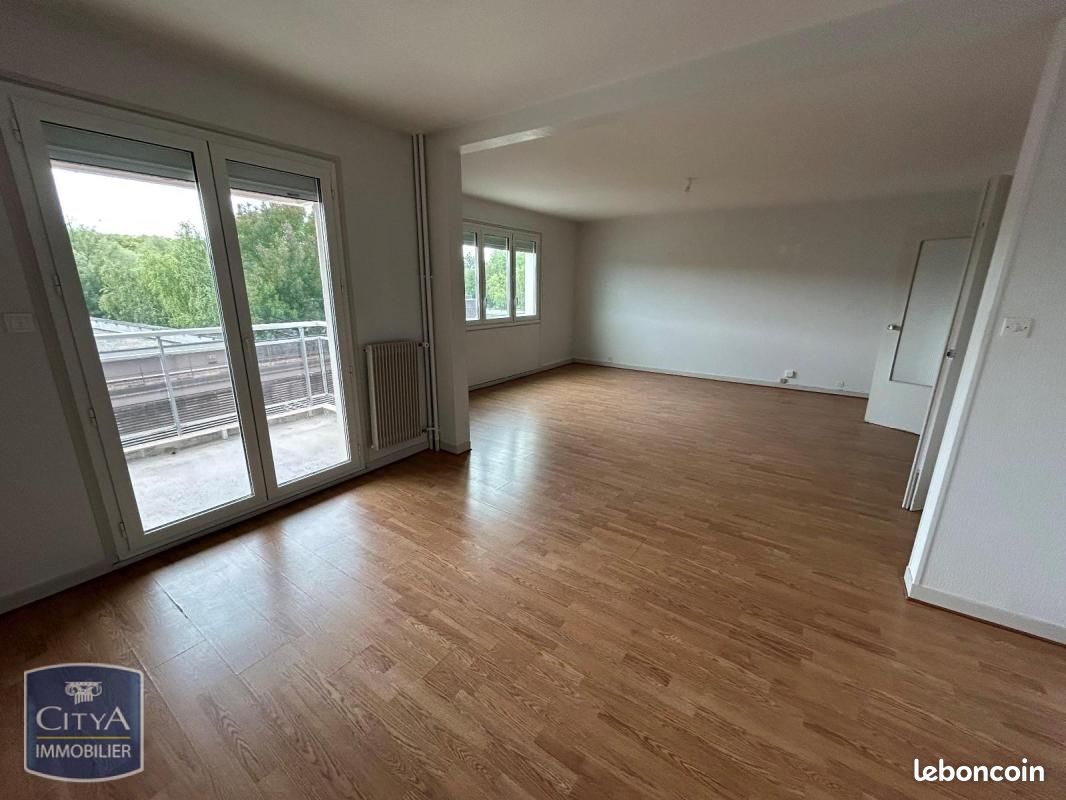 Appartement a louer bourges - 5 pièce(s) - 116 m2 - Surfyn