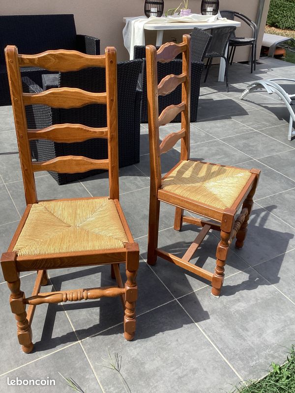 Lot de deux chaises paysannes (image 2)