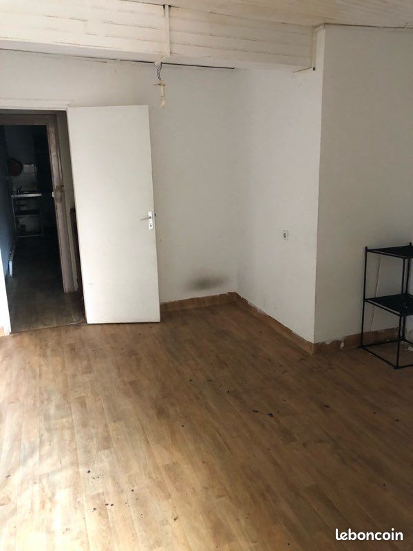 Maison 4 pièces 100 m² · à Saint-Laurent · 100 m² · 25 000 €