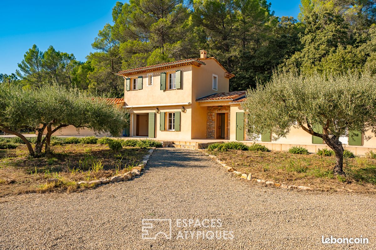 Maison 4 pièces 171 m² · à Salernes · 171 m² · 975 000 €