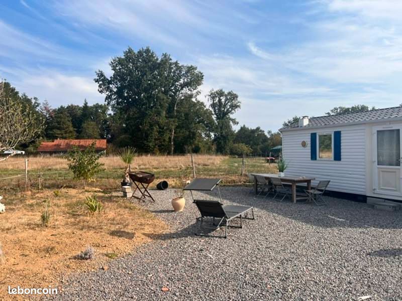 Terrain 1345 m² · à Saint-Junien · 58 240 €