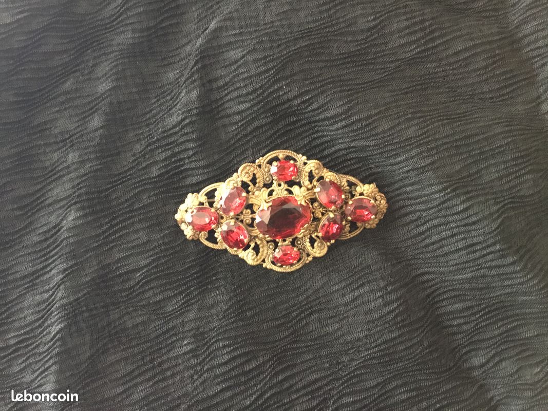 Deux belles broches anciennes (image 2)
