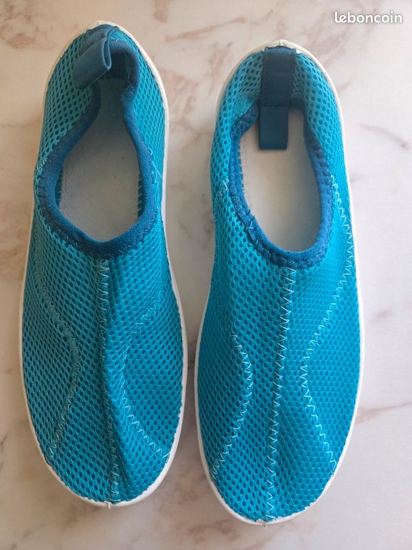 Chaussures aquatiques (image 1)