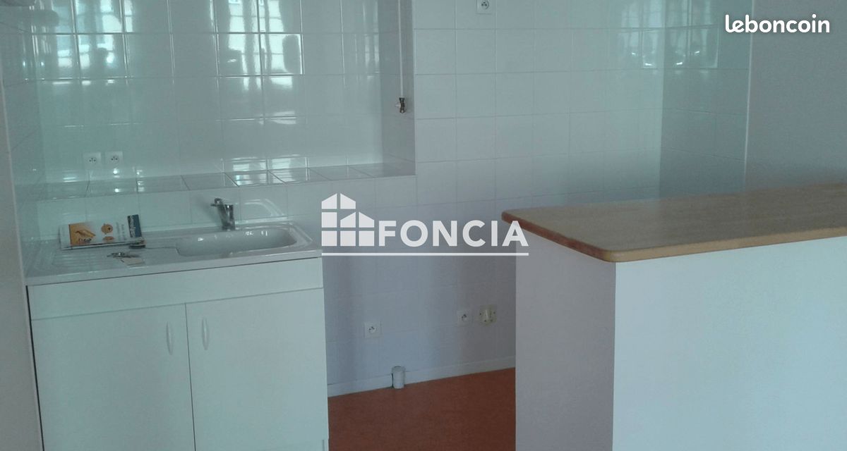 Appartement 3 pièces 76 m² · à Saint-Vallier · 76 m² · 430 €/mois