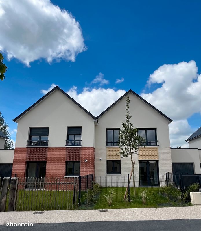 Maison 4 pièces 83 m² · à Arques-la-Bataille · 83 m² · 1 036 €
