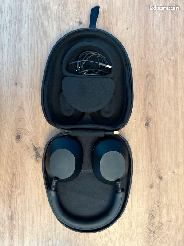 Casque Sony WH-1000XM5 Noir - Pour Pièces Ou Réparation (ne Fonctionne Pas) - Circum-auriculaire, Bluetooth