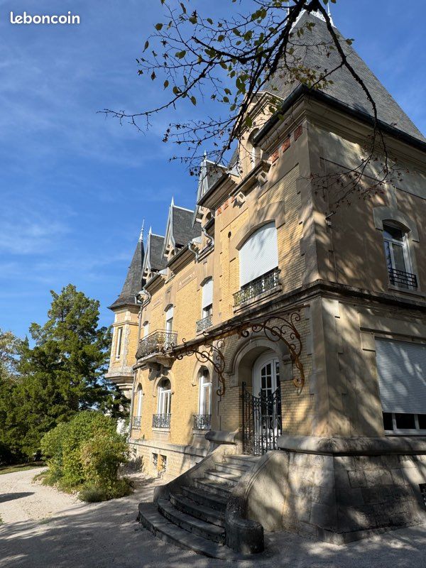 Maison 4 pièces 115 m² · à Lons-le-Saunier · 115 m² · 995 €/mois