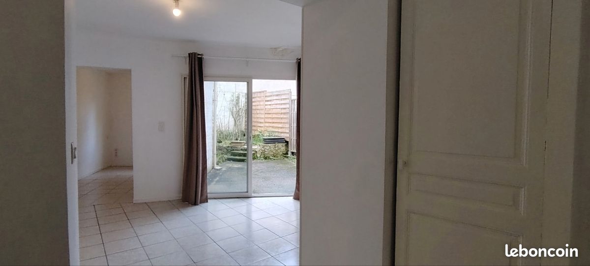 Appartement 3 pièces 76 m² · à Châtellerault · 76 m² · 650 €